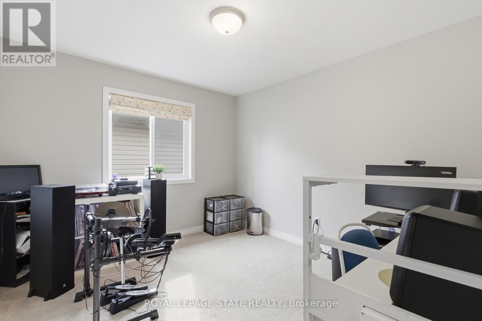 84 Duncairn Crescent, Hamilton, Ontario  L9C 6G1 - Photo 38 - X12912434