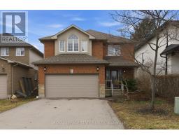 84 DUNCAIRN CRESCENT, Hamilton, Ontario