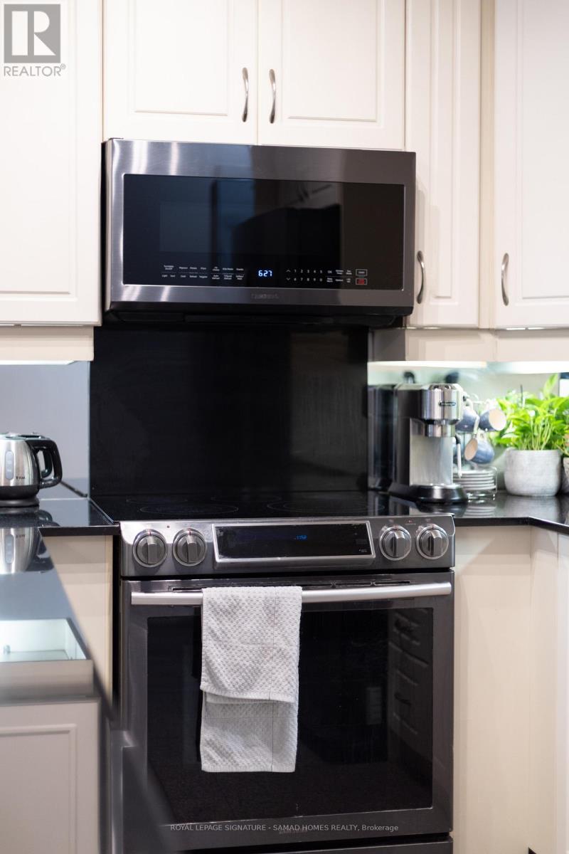 1004 - 2087 Lake Shore Boulevard W, Toronto, Ontario  M8V 4G3 - Photo 6 - W12908824