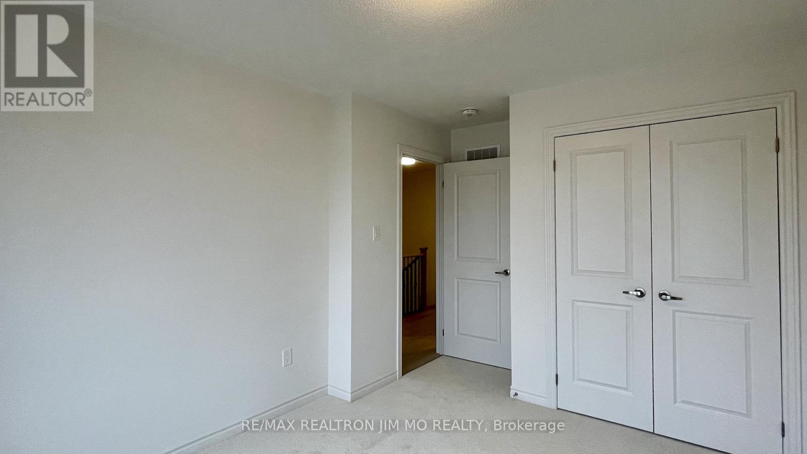 100 Sanderson Drive, Kawartha Lakes, Ontario  K9V 0S8 - Photo 21 - X12898160