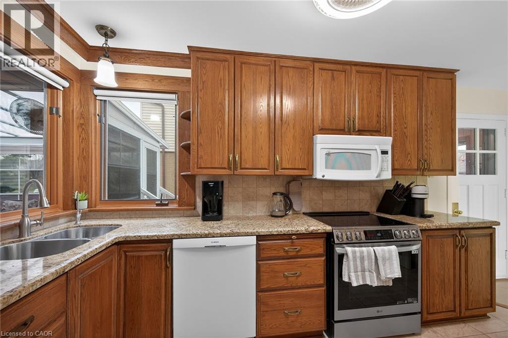 66 Arcade Crescent, Hamilton, Ontario  L9C 3H9 - Photo 14 - 40814467