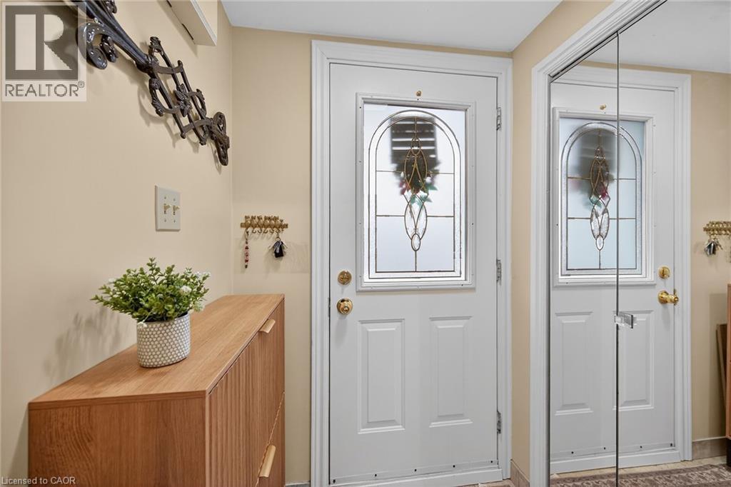 66 Arcade Crescent, Hamilton, Ontario  L9C 3H9 - Photo 4 - 40814467