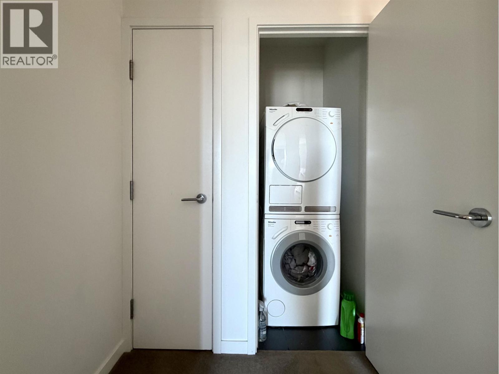 311 5177 Brighouse Way, Richmond, British Columbia  V7C 0A7 - Photo 16 - R3101888