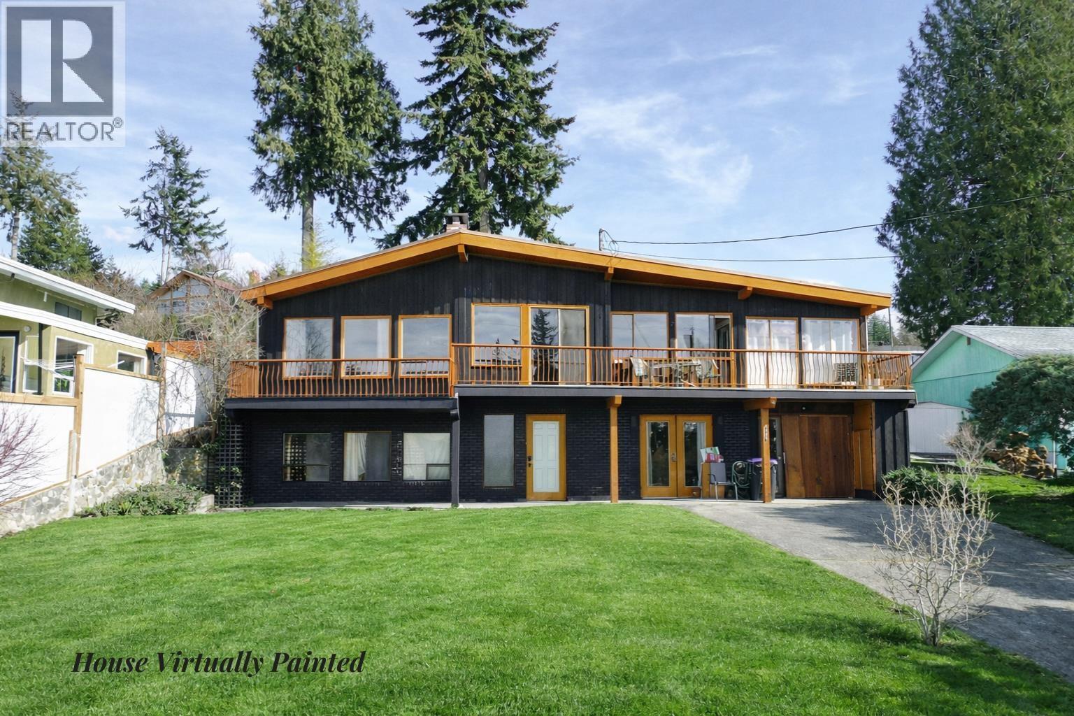 4934 GEER ROAD, Sechelt, British Columbia