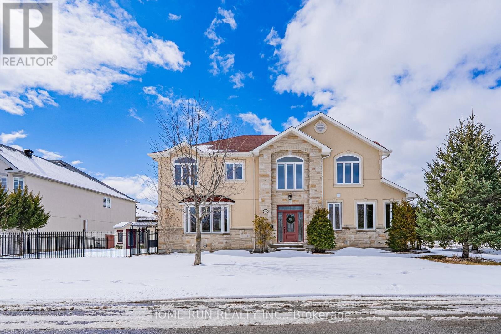 546 Kochar Drive, Ottawa, Ontario  K2C 4H3 - Photo 2 - X12912488