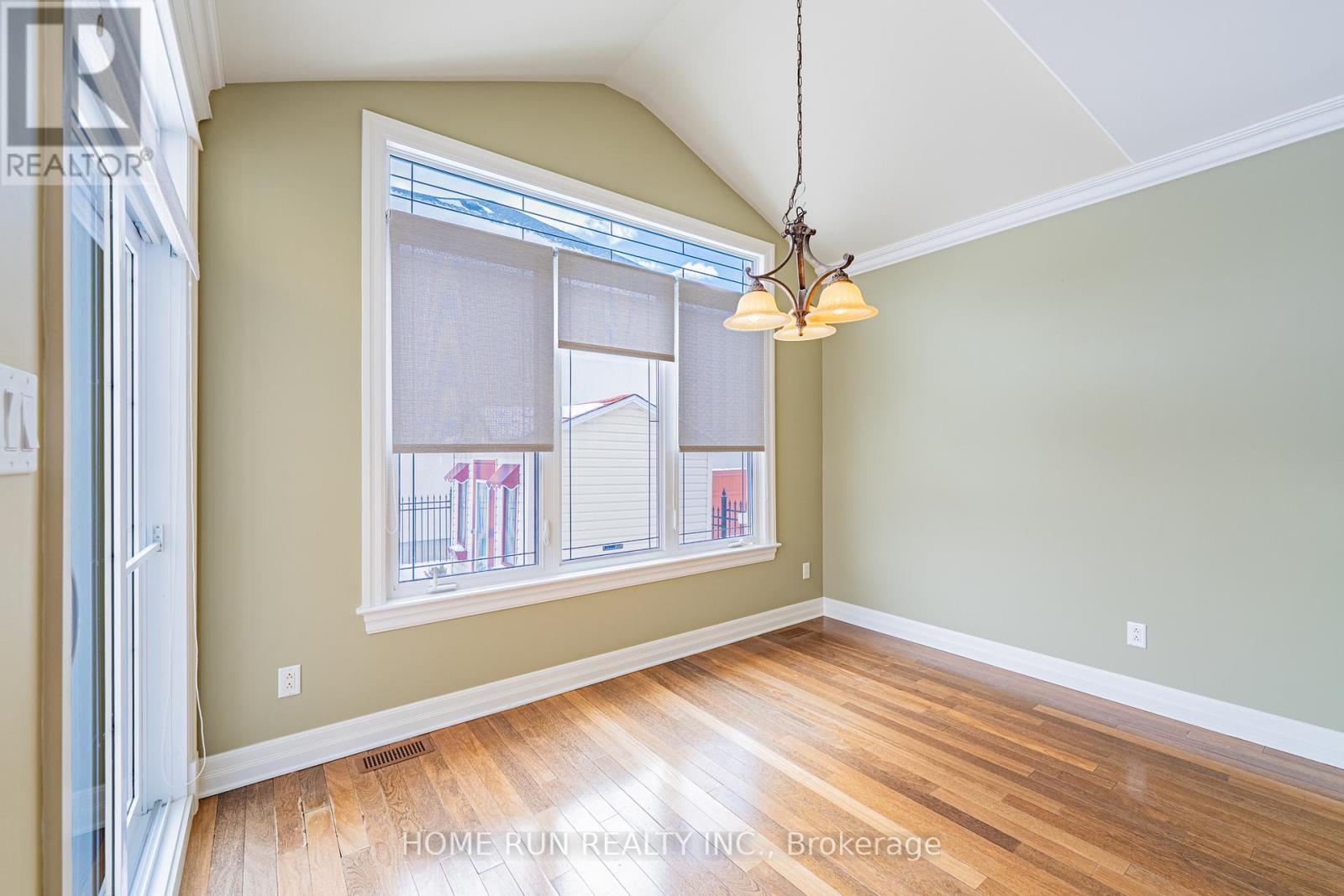 546 Kochar Drive, Ottawa, Ontario  K2C 4H3 - Photo 22 - X12912488