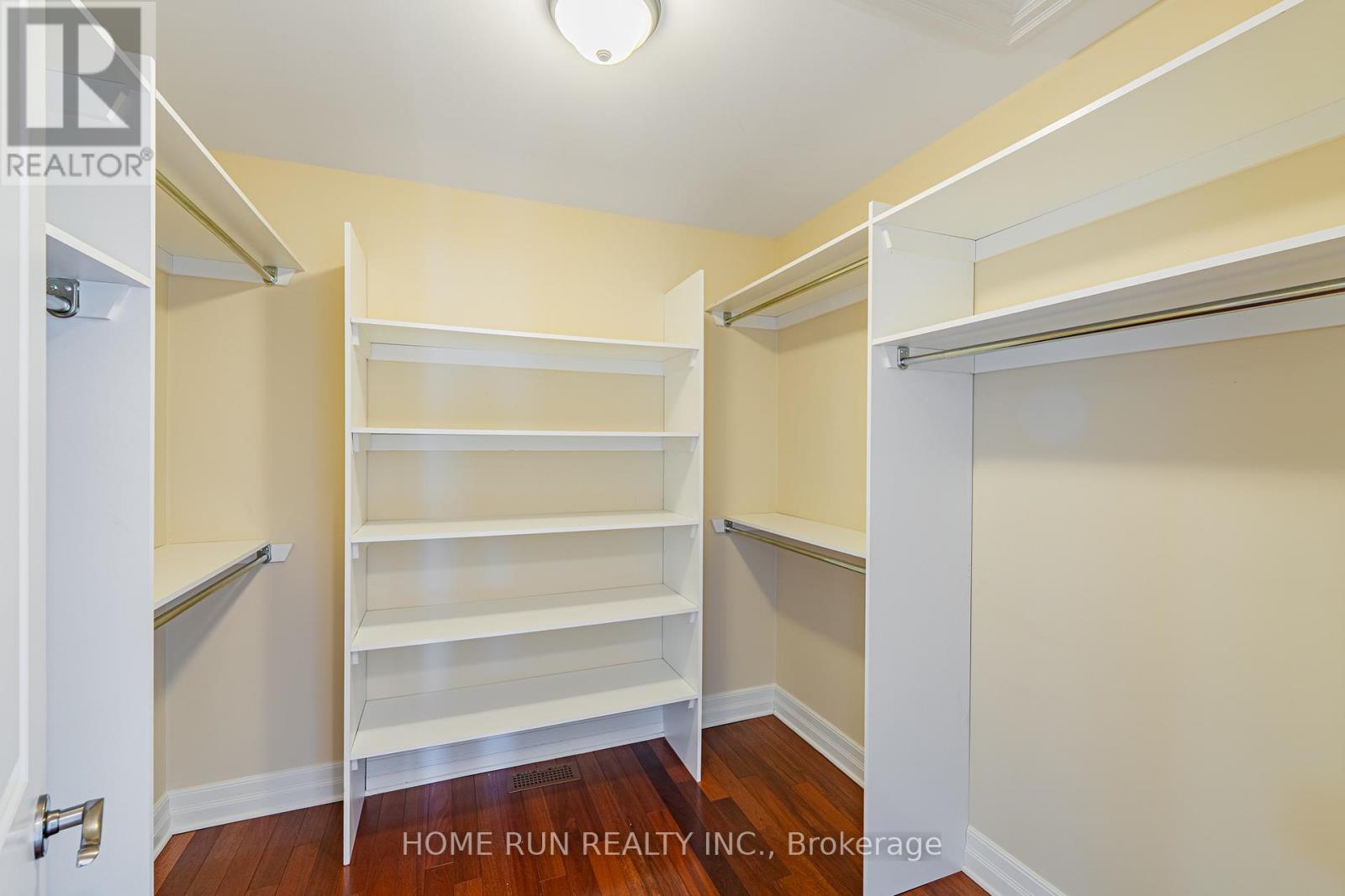 546 Kochar Drive, Ottawa, Ontario  K2C 4H3 - Photo 37 - X12912488