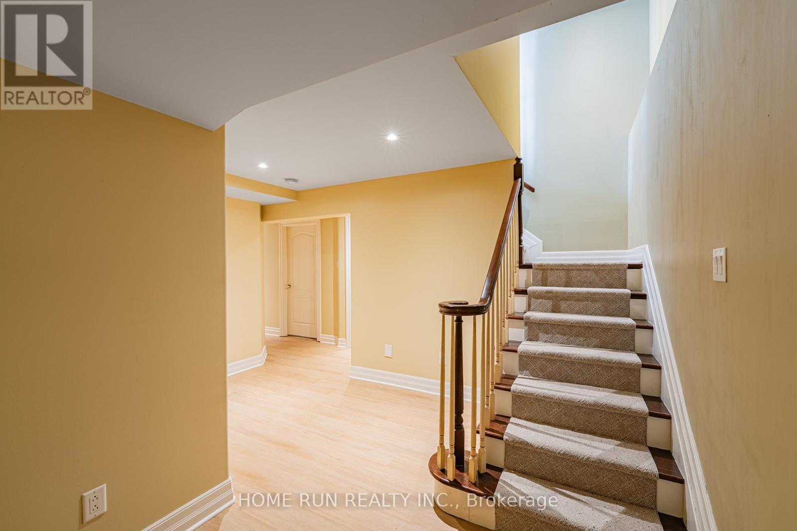 546 Kochar Drive, Ottawa, Ontario  K2C 4H3 - Photo 45 - X12912488