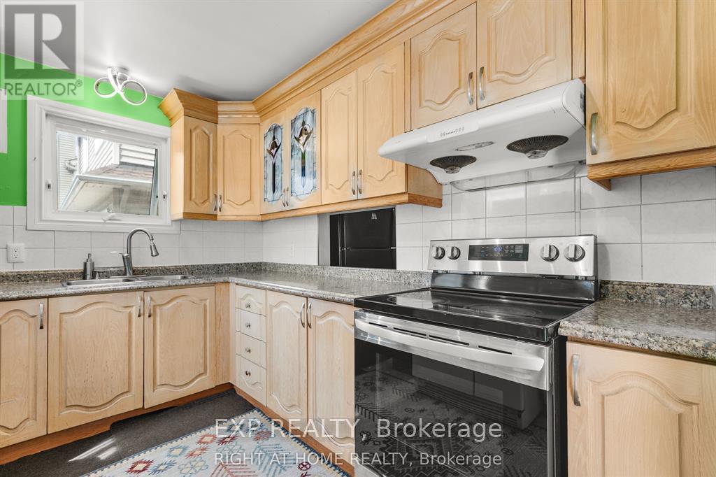 3142 Dumaurier Avenue E, Ottawa, Ontario  K2B 8R1 - Photo 10 - X12912522