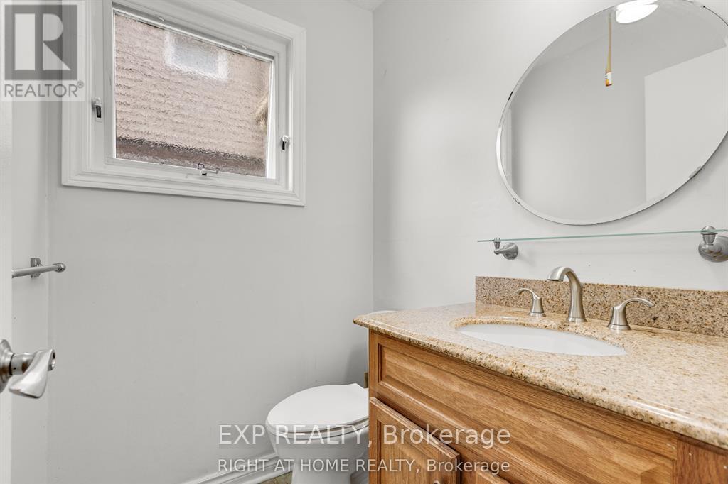 3142 Dumaurier Avenue E, Ottawa, Ontario  K2B 8R1 - Photo 17 - X12912522