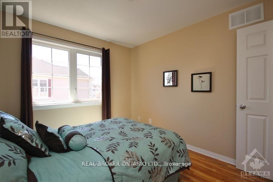 615 Pepperville Crescent, Ottawa, Ontario  K2M 0E8 - Photo 13 - X12912554