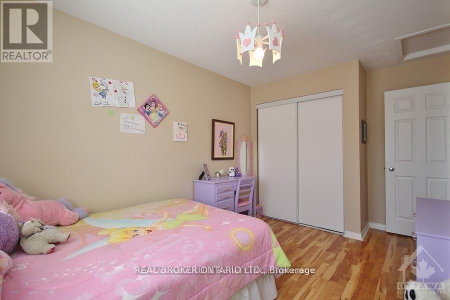 615 Pepperville Crescent, Ottawa, Ontario  K2M 0E8 - Photo 14 - X12912554