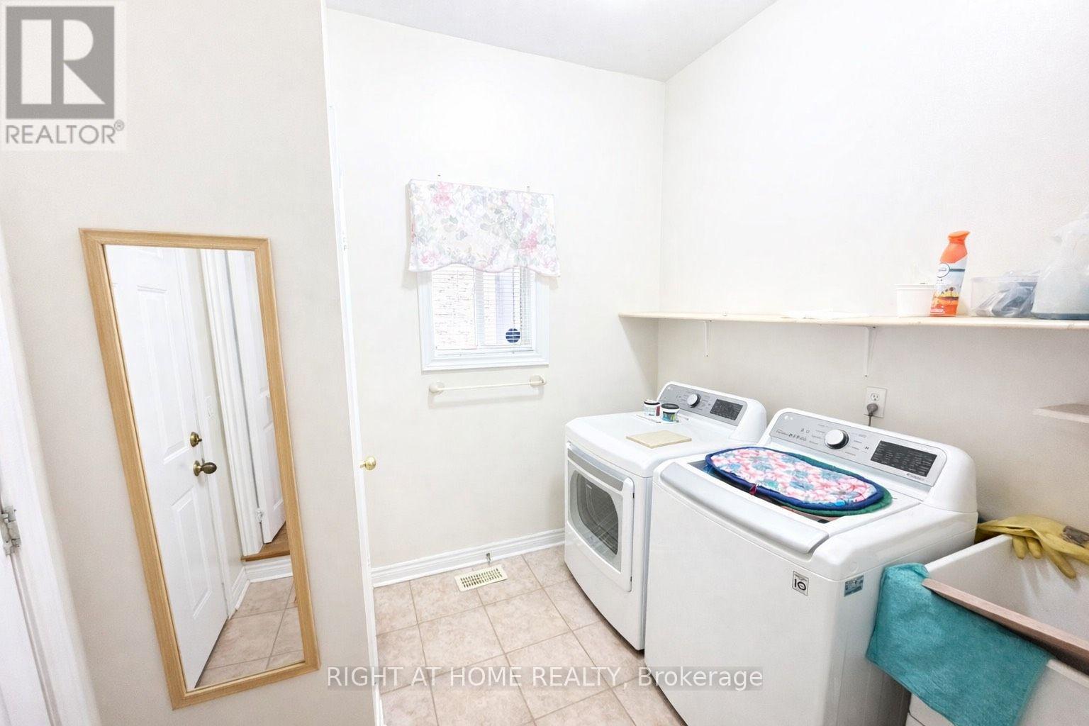 31 Acara Court, Toronto, Ontario  M1T 3W9 - Photo 15 - E12910686