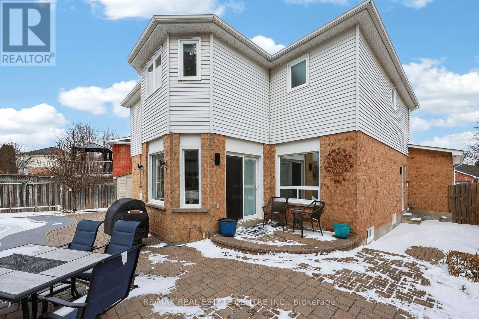 205 Walsh Crescent, Orangeville, Ontario  L9W 4T2 - Photo 45 - W12901694