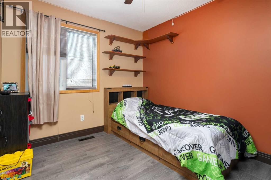 405 Sanden Street, Bawlf, Alberta  T0B 0J0 - Photo 20 - A2283798