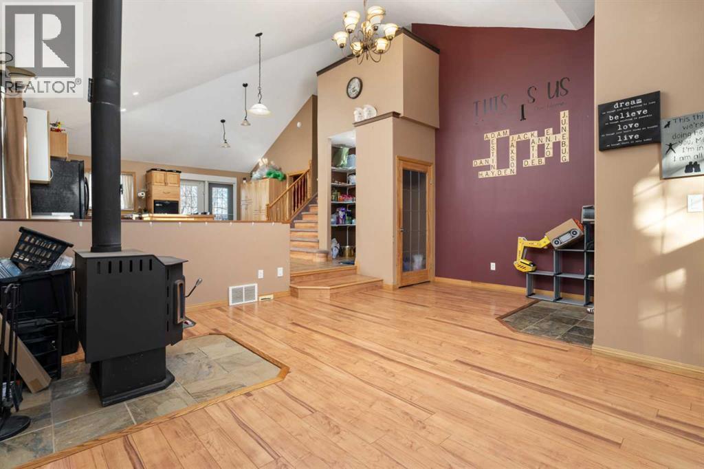 405 Sanden Street, Bawlf, Alberta  T0B 0J0 - Photo 12 - A2283798