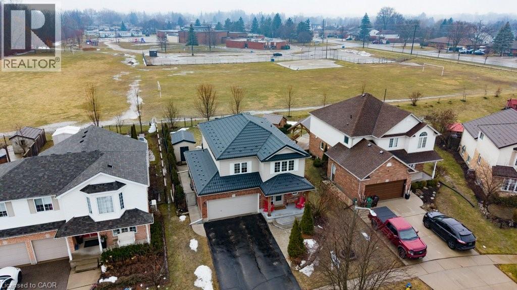 152 Laschinger Boulevard, New Hamburg, Ontario  N3A 2G9 - Photo 32 - 40813158