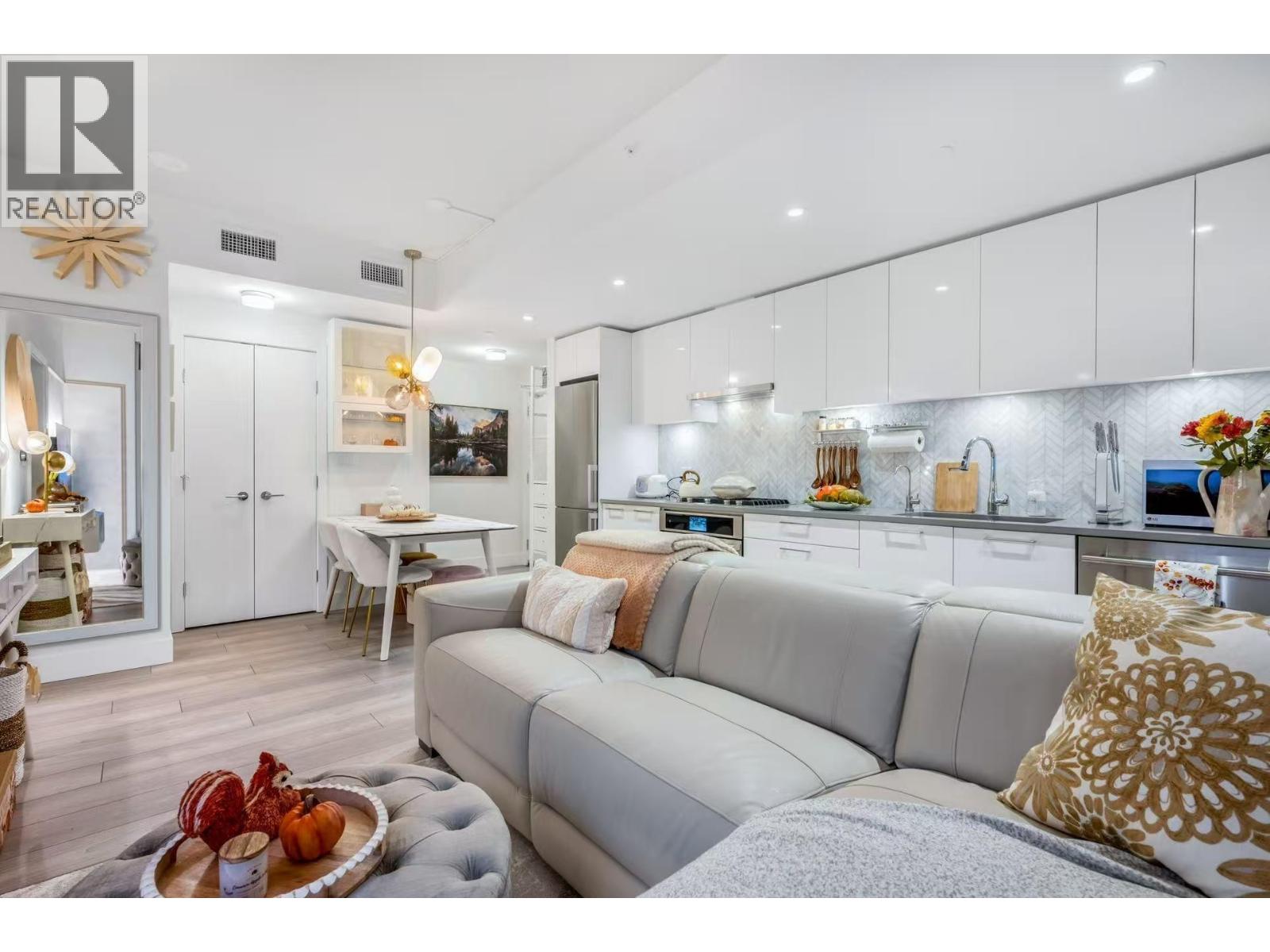 411 3581 E Kent Avenue North, Vancouver, British Columbia  V5S 0H6 - Photo 11 - R3102727