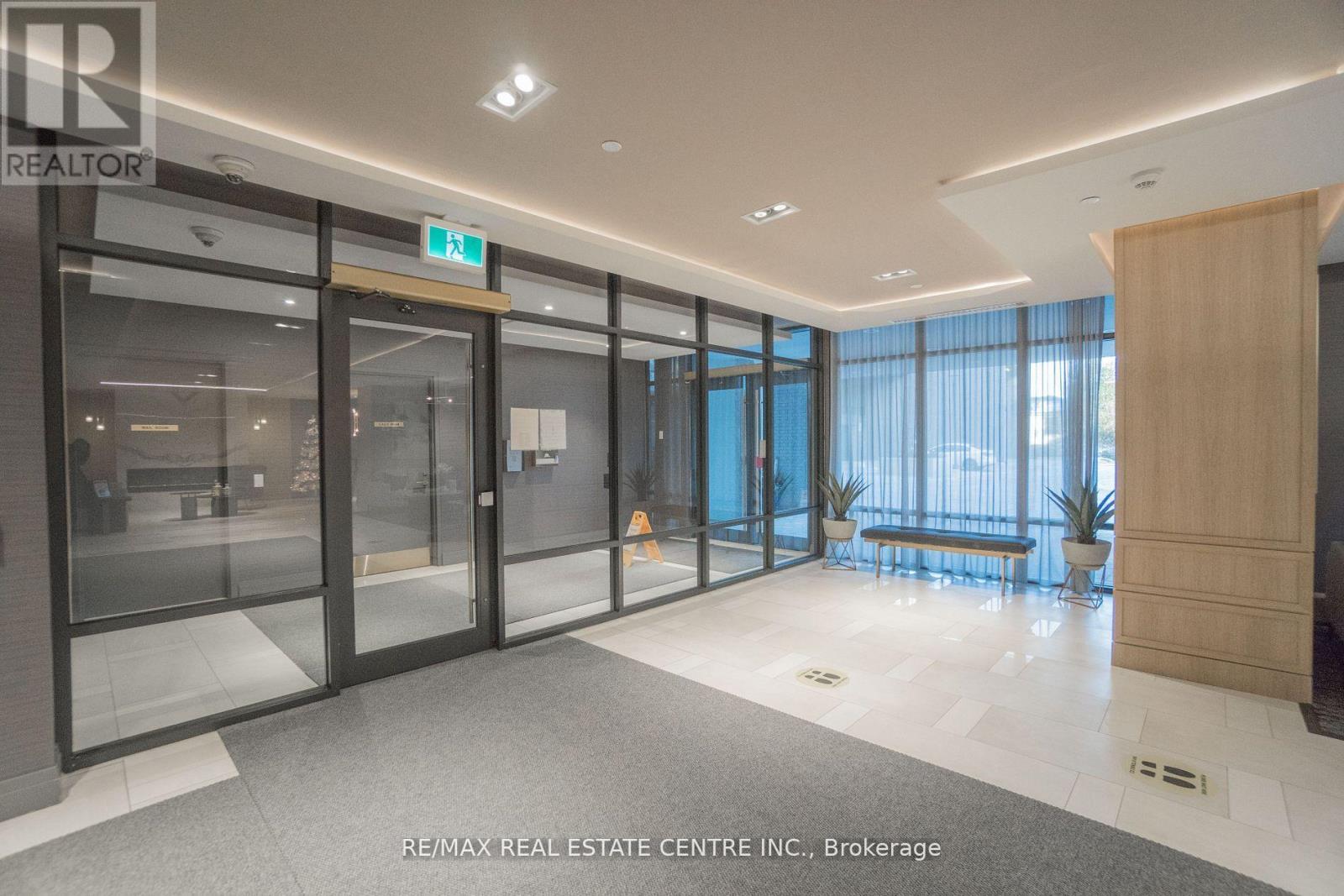 501 - 621 Sheppard Avenue E, Toronto (Bayview Village), Ontario  M2K 0G4 - Photo 5 - C12912498