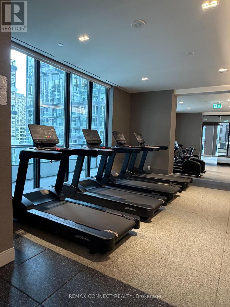 2906 - 65 Broadway Avenue, Toronto, Ontario  M4P 1T9 - Photo 19 - C12912510