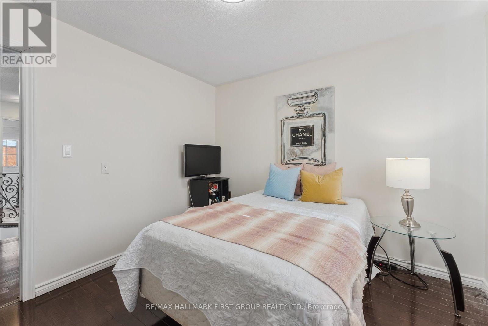 75 Sullivan Drive, Ajax, Ontario  L1T 1P3 - Photo 19 - E12912544