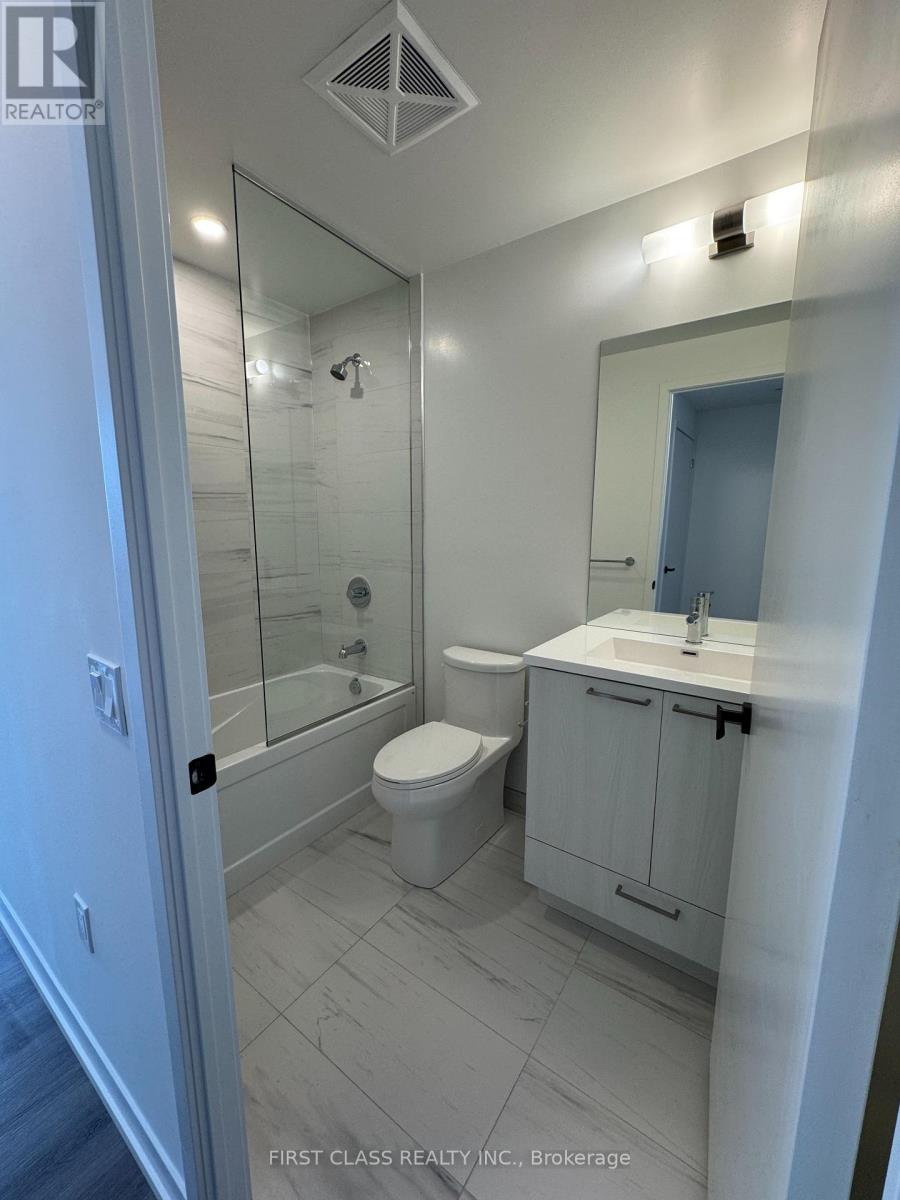 2009 - 225 Commerce Street, Vaughan (Vaughan Corporate Centre), Ontario  L4K 0R1 - Photo 2 - N12912496