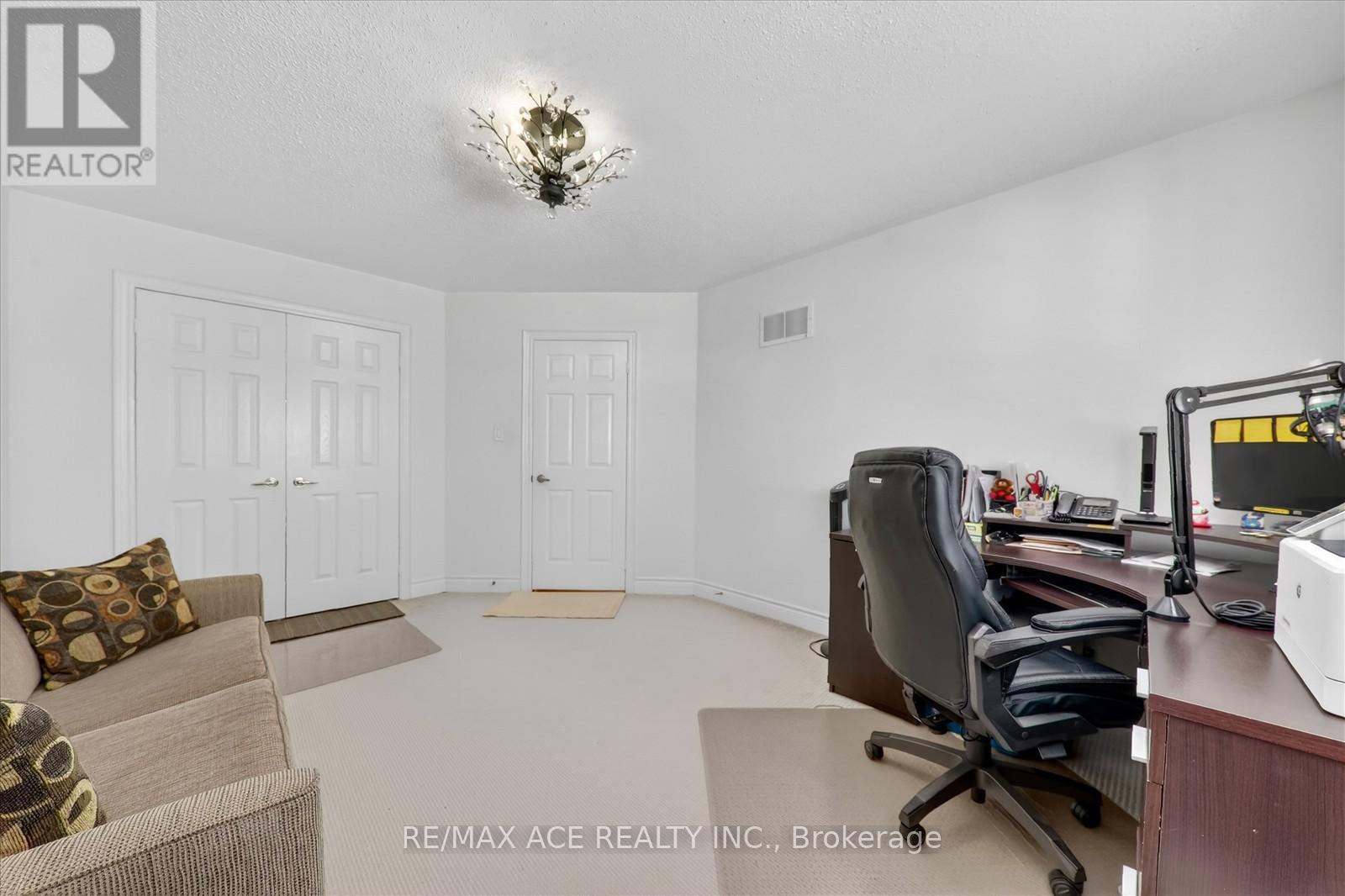 149 Riverwalk Drive, Markham, Ontario  L6B 0E2 - Photo 33 - N12912526