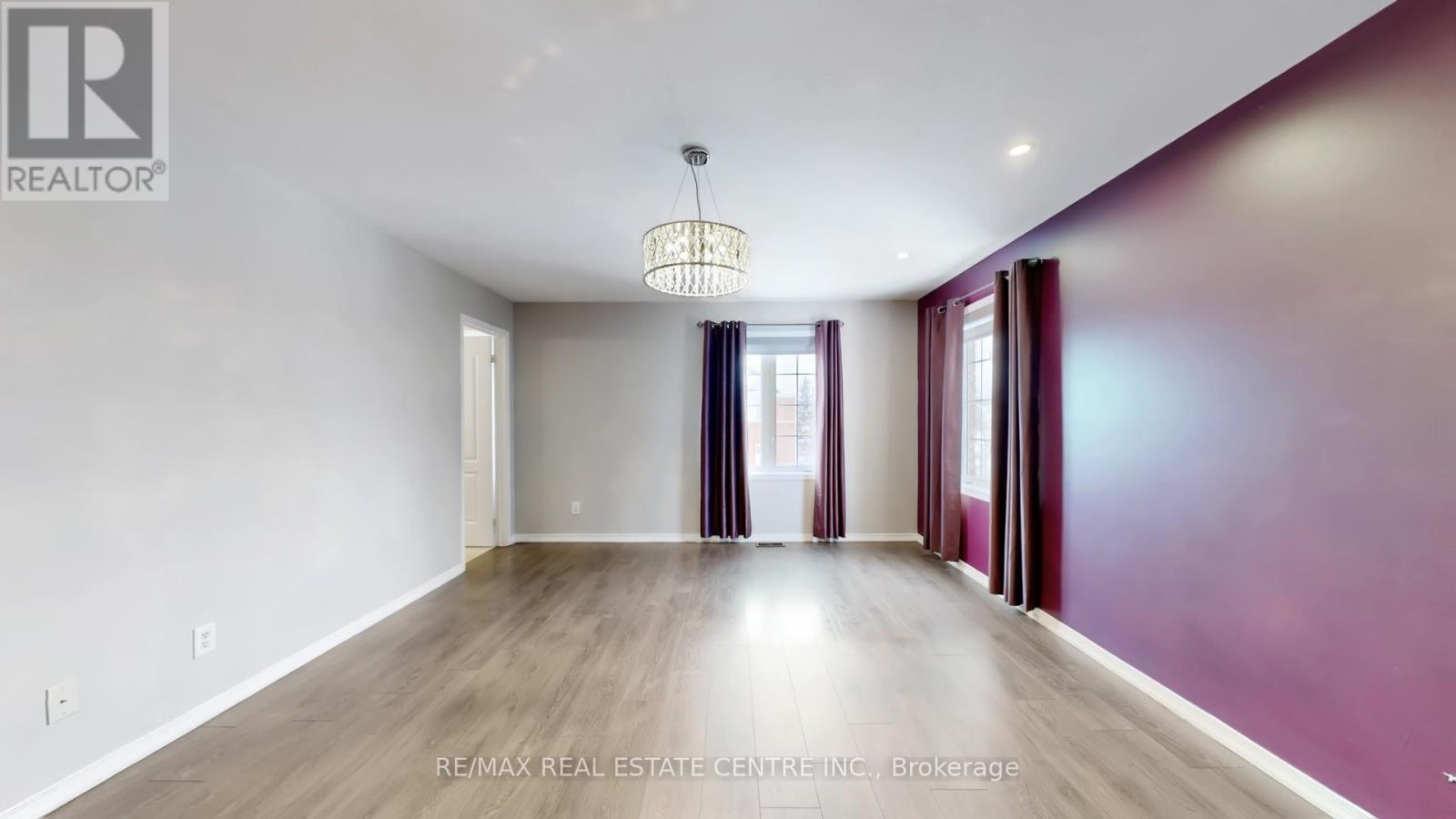 3941 Stardust Drive, Mississauga, Ontario  L5M 8A4 - Photo 27 - W12912502