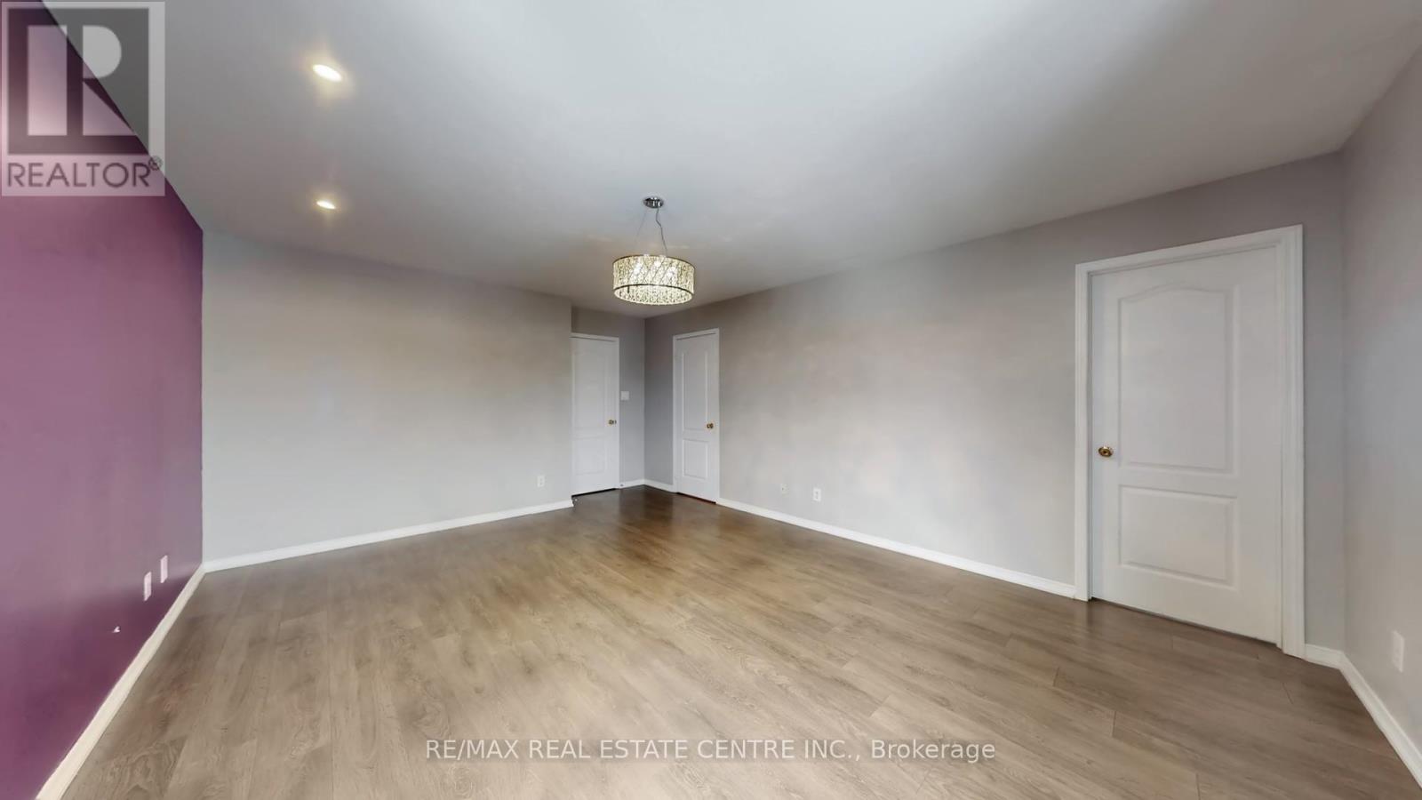 3941 Stardust Drive, Mississauga, Ontario  L5M 8A4 - Photo 29 - W12912502