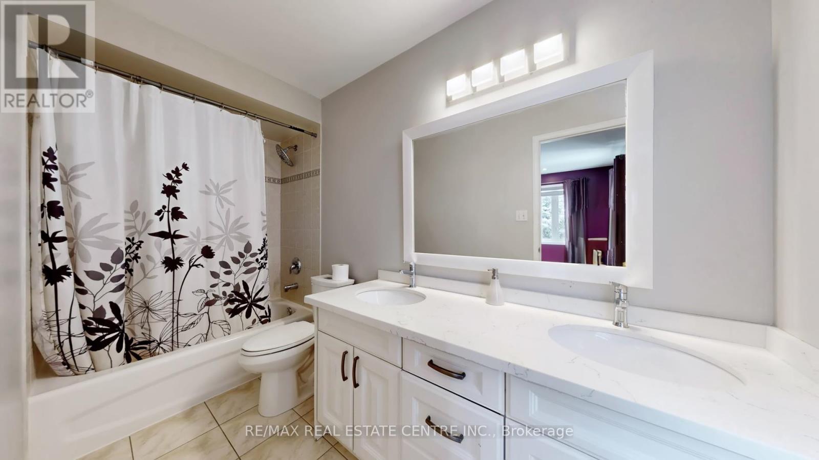 3941 Stardust Drive, Mississauga, Ontario  L5M 8A4 - Photo 31 - W12912502