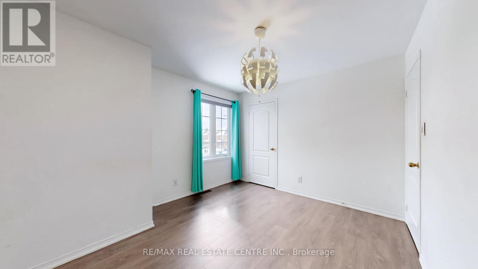 3941 Stardust Drive, Mississauga, Ontario  L5M 8A4 - Photo 33 - W12912502