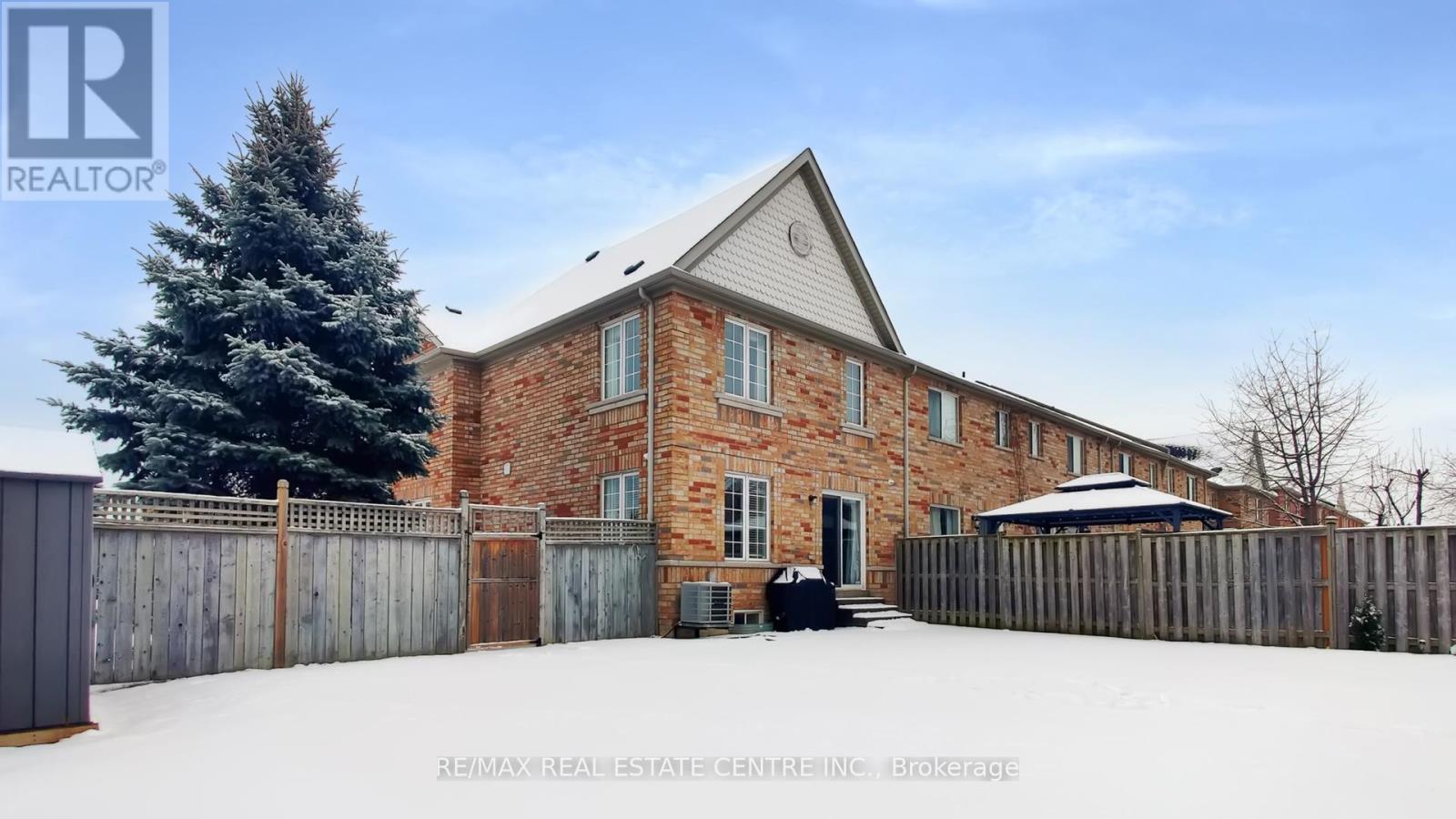 3941 Stardust Drive, Mississauga, Ontario  L5M 8A4 - Photo 41 - W12912502