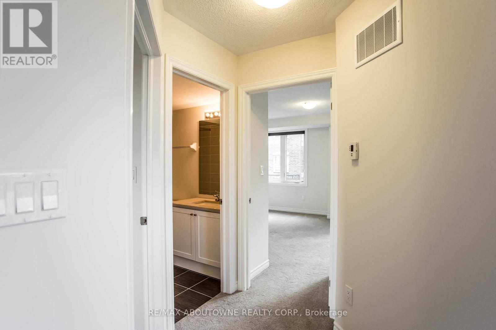 36 - 636 Evans Avenue, Toronto (Alderwood), Ontario  M8W 2W6 - Photo 14 - W12912530