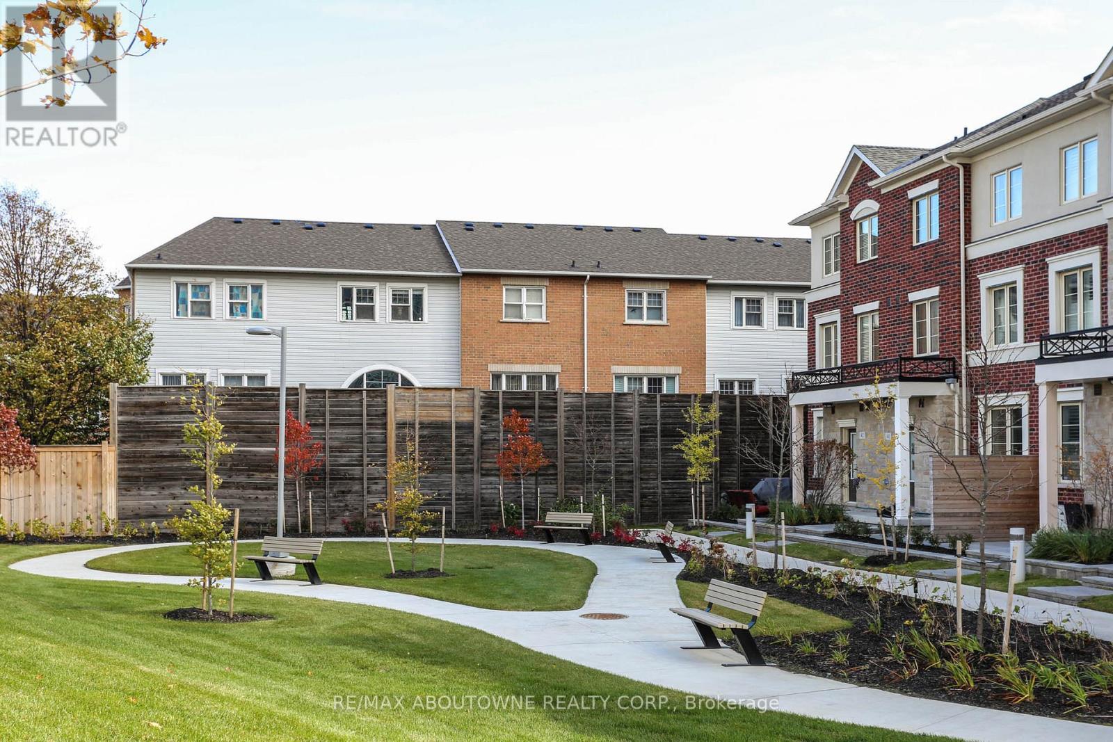 36 - 636 Evans Avenue, Toronto (Alderwood), Ontario  M8W 2W6 - Photo 43 - W12912530