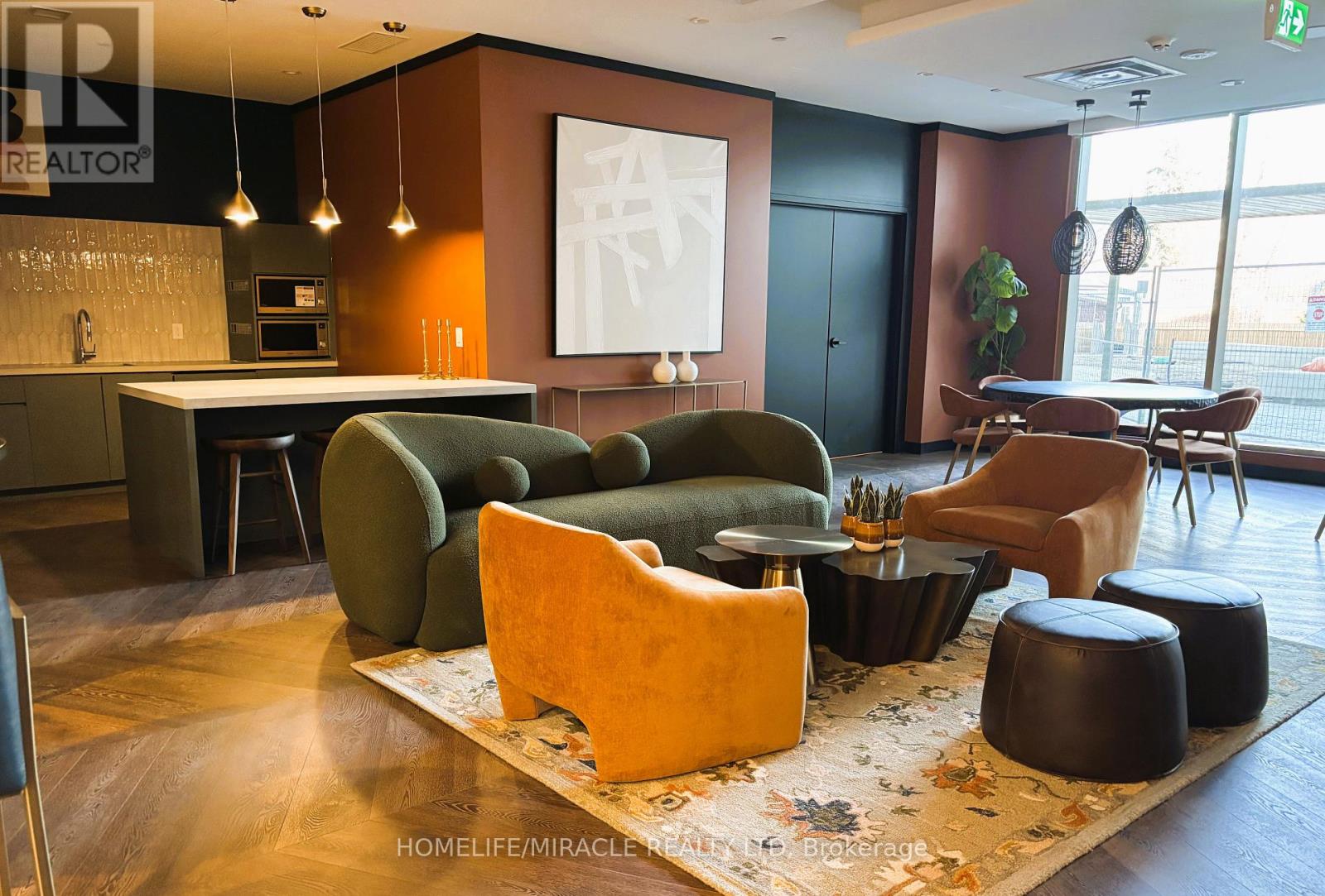 519 - 689 The Queensway, Toronto, Ontario  M8Y 0C8 - Photo 16 - W12912538