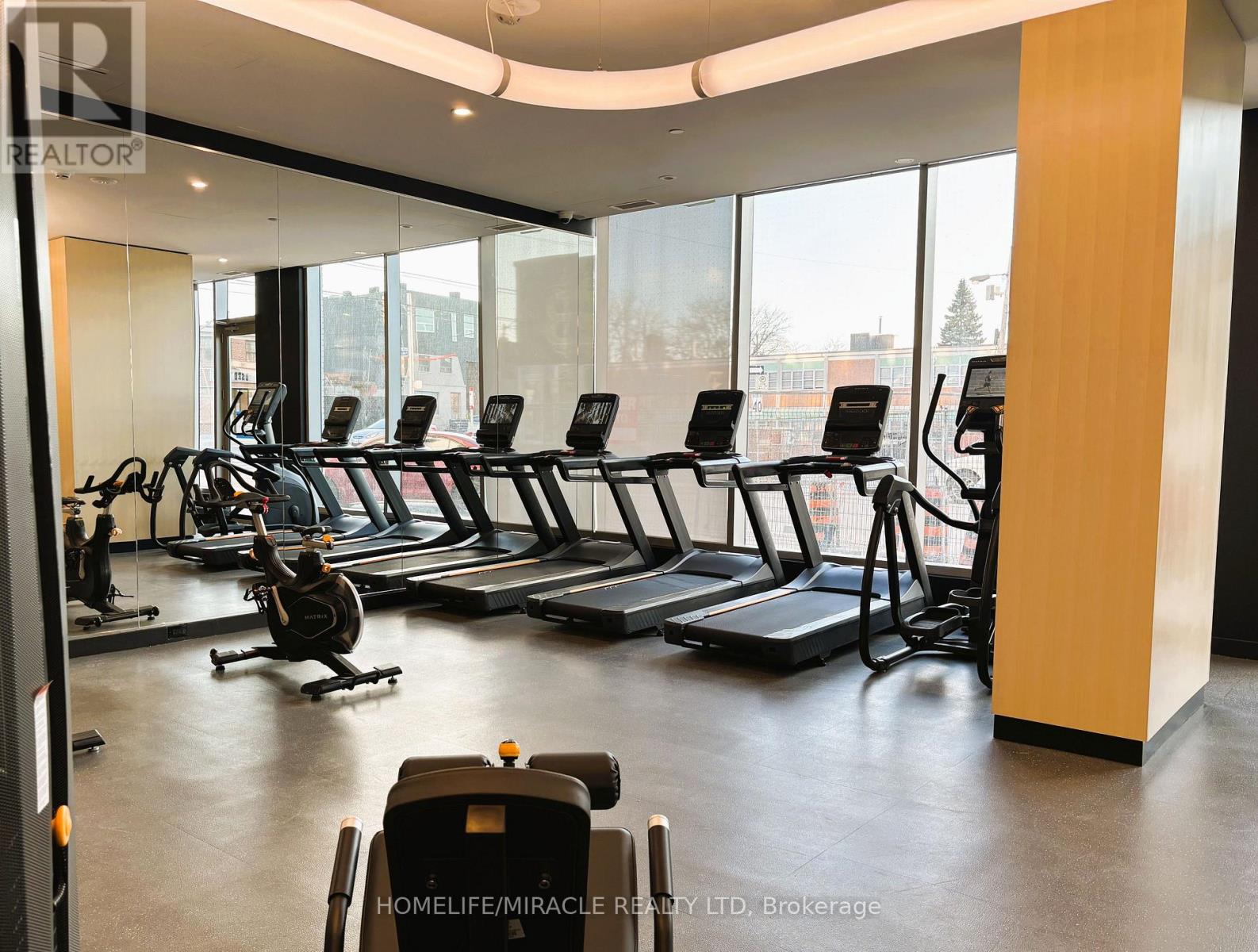 519 - 689 The Queensway, Toronto, Ontario  M8Y 0C8 - Photo 18 - W12912538