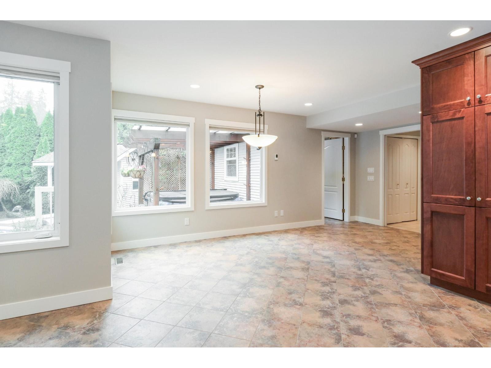 9740 210 Street, Langley, British Columbia  V1M 2P8 - Photo 10 - R3101454