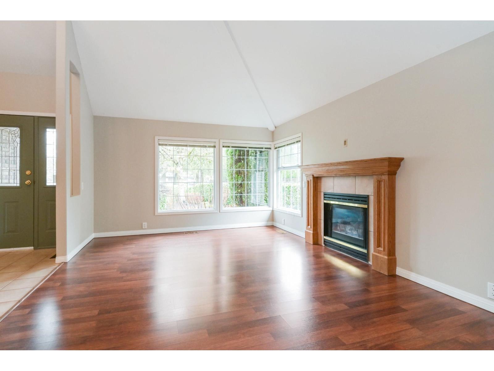 9740 210 Street, Langley, British Columbia  V1M 2P8 - Photo 4 - R3101454