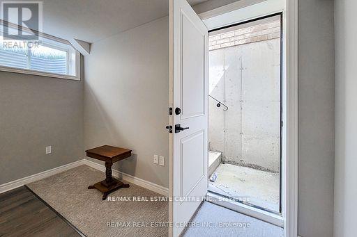 28 Spring Crest Way, Thorold, Ontario  L2V 0J8 - Photo 9 - X12912472