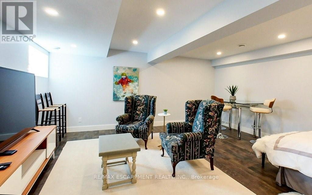 212 Courtland Street, Blue Mountains, Ontario  L9Y 4E4 - Photo 31 - X12912514