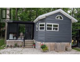 1082 SHAMROCK MARINA ROAD, Gravenhurst, Ontario