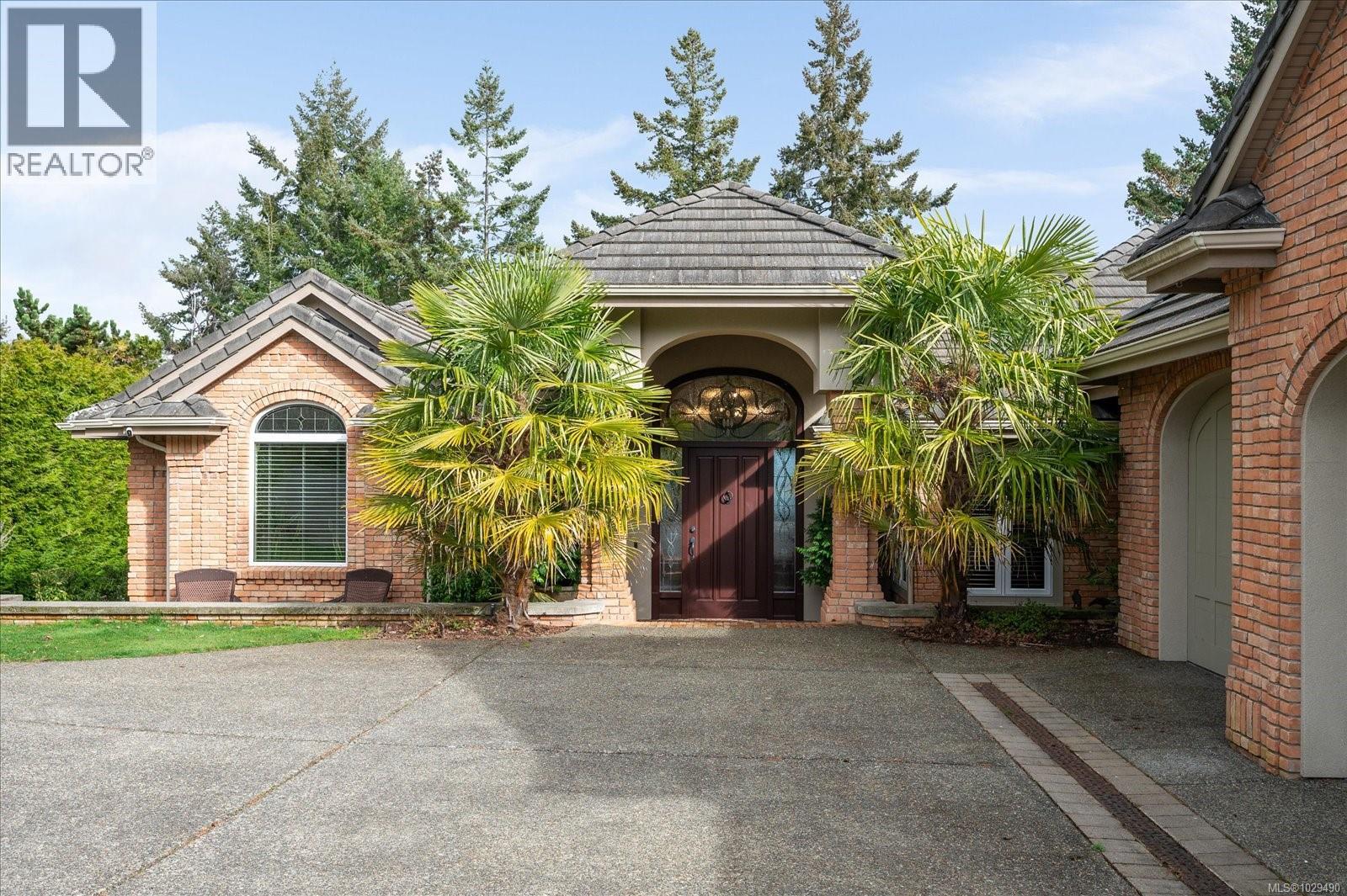 2450 Ainsley Pl, Nanoose Bay, British Columbia