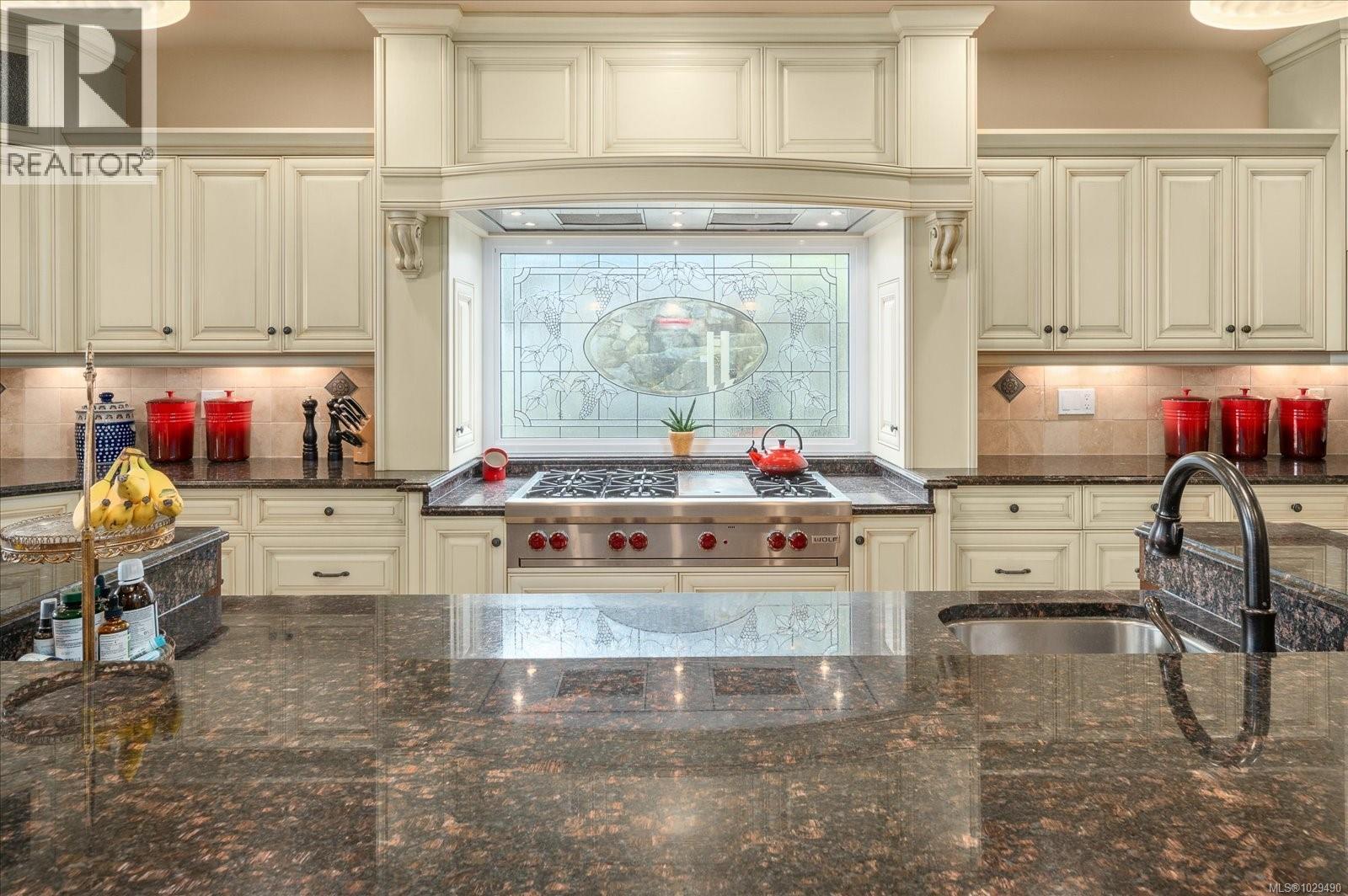 2450 Ainsley Pl, Nanoose Bay, British Columbia  V9P 9G9 - Photo 17 - 1029490