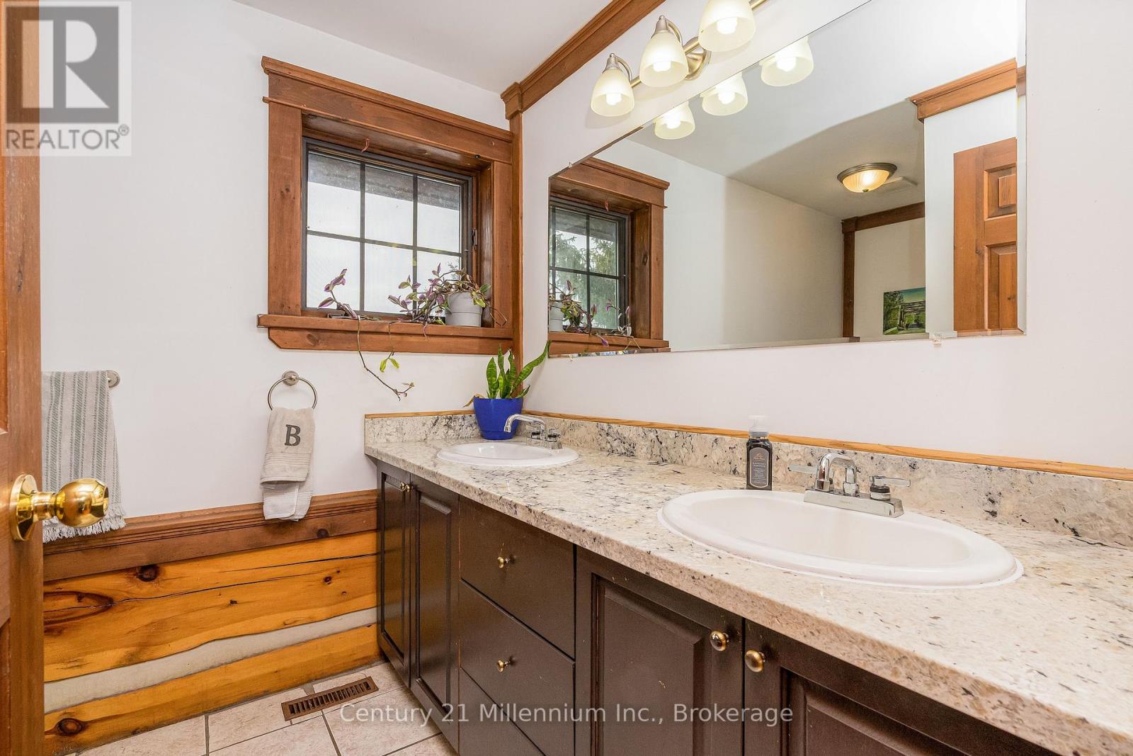 1547 County 42 Road, Clearview, Ontario  L0M 1S0 - Photo 36 - S12911660