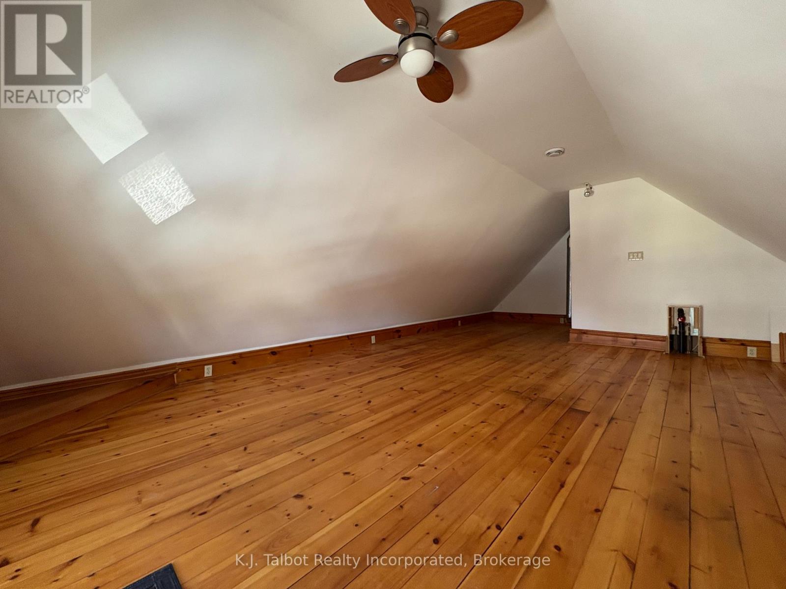 79 Albert Street, Central Huron, Ontario  N0M 1L0 - Photo 19 - X12459832