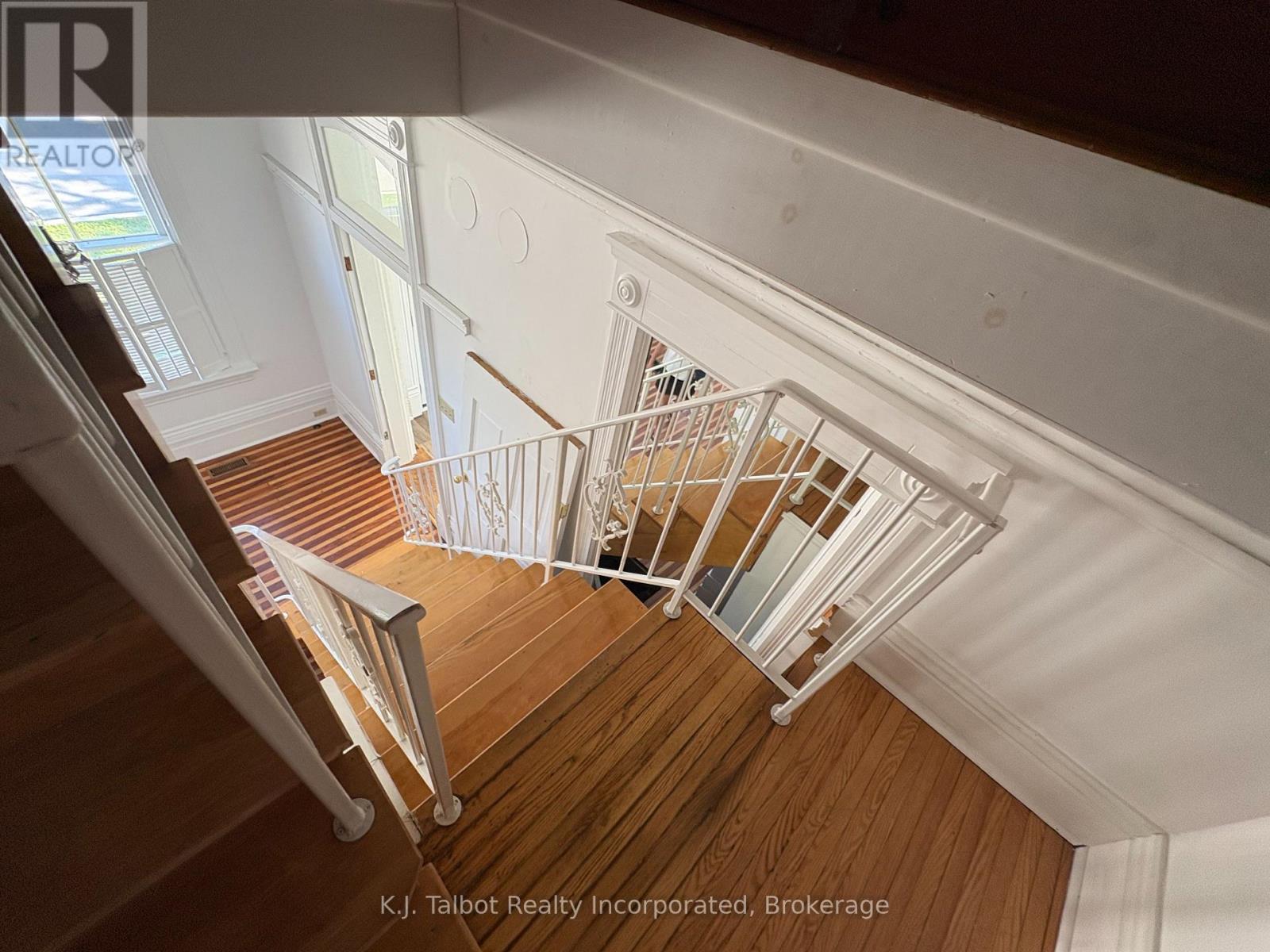 79 Albert Street, Central Huron, Ontario  N0M 1L0 - Photo 16 - X12459832