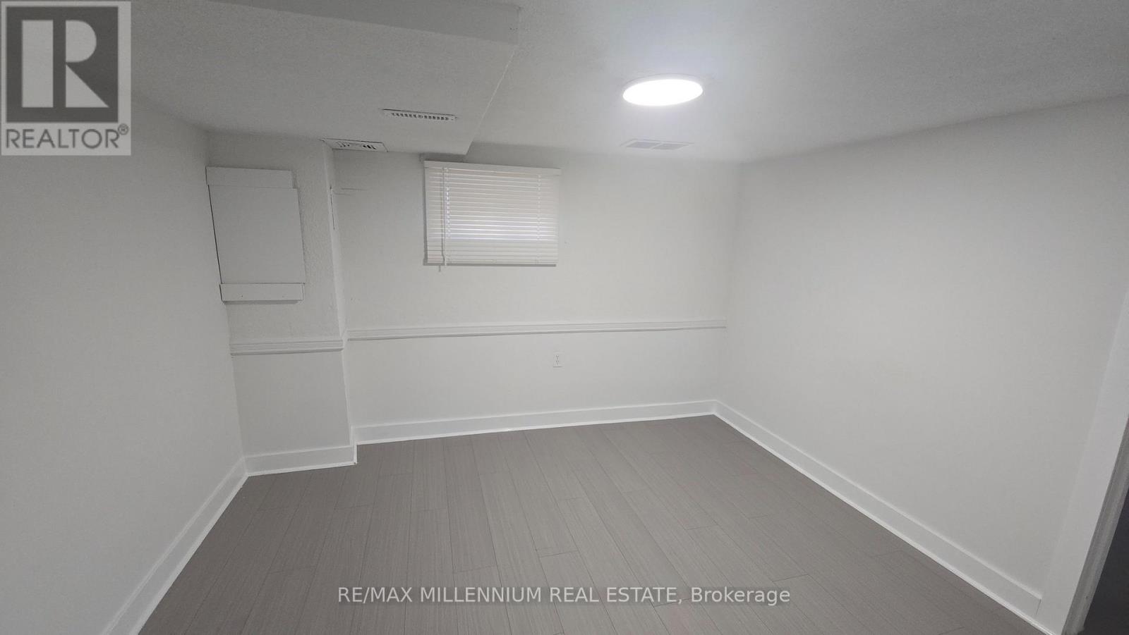 120 Duncanwoods Drive, Toronto, Ontario  M9L 2E1 - Photo 26 - W12769296