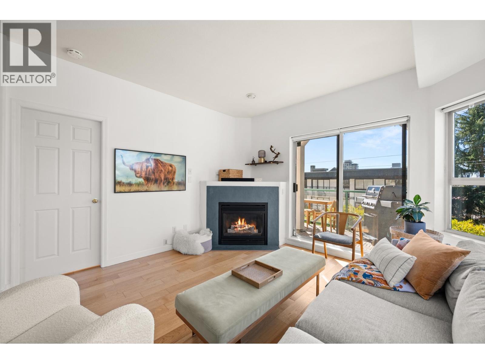 103 177 W 5th Street, North Vancouver, British Columbia  V7M 1J6 - Photo 6 - R3102791