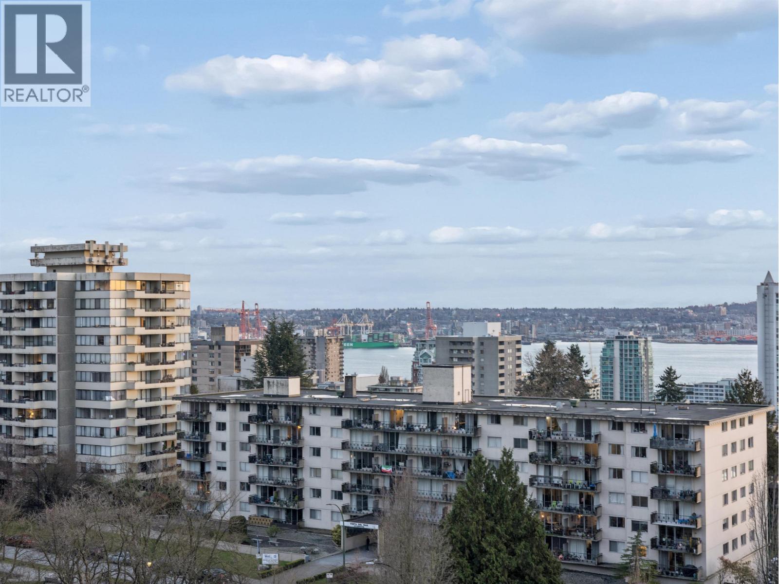903 701 W Victoria Park, North Vancouver, British Columbia  V7M 2L2 - Photo 5 - R3102792