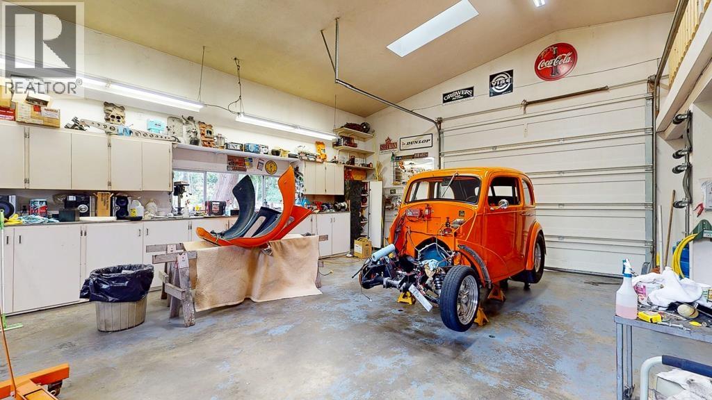 7781 Hart Road, Halfmoon Bay, British Columbia  V7Z 1A2 - Photo 24 - R3102751